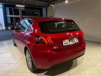 Gebraucht Peugeot 308 Allure 131 PS (96 kW) 2019 Rot Limousine