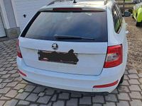 Gebraucht Skoda Octavia Ambition 110 PS (80 kW) 2017 Weiß Kombi