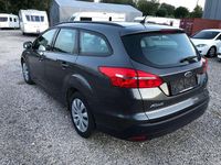 gebraucht Ford Focus Turnier 1.0 EcoBoost Start-Stopp-System Titanium