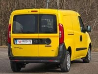 Gebraucht Fiat Doblò 90 PS (66 kW) 2016 Gelb Van / Kleinbus