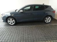 Neu Seat Leon FR 116 PS (85 kW) 2025 Blau Limousine