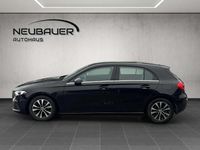 gebraucht Mercedes A180 d Kompaktlimousine Style Shz MBUX CarPlay