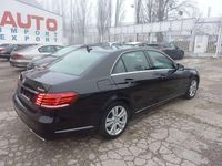 Gebraucht Mercedes E250 Avantgarde 204 PS (150 kW) 2013 Schwarz Limousine