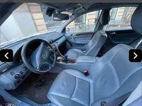 Gebraucht Mercedes C180 Avantgarde 143 PS (105 kW) 2003 Blau Kombi