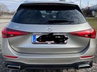 Gebraucht Mercedes C300e 313 PS (230 kW) 2024 Silber Kombi