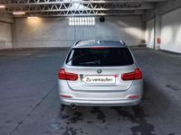 Gebraucht BMW 318 150 PS (110 kW) 2016 Limousine