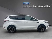 Gebraucht Ford Kuga ST-Line 120 PS (88 kW) 2017 Weiß SUV