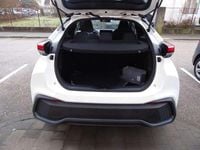 gebraucht Toyota C-HR 1,8 Hybrid Active Drive 040 *VERFÜGBAR*