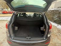 gebraucht Hyundai ix35 2,0 CRDi Premium 2WD