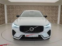Gebraucht Volvo XC60 Plus 196 PS (144 kW) 2024 Weiß SUV