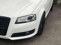 Gebraucht Audi A3 Ambiente 160 PS (117 kW) 2009 Weiß Limousine