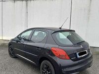 gebraucht Peugeot 207 Trendy 1,4 16V