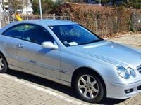 Gebraucht Mercedes CLK220 Avantgarde 150 PS (110 kW) 2006 Grau Coupé
