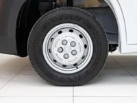 Gebraucht Peugeot Boxer S 120 PS (88 kW) 2024 Weiß Van