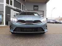 Neu Kia Ceed Sportswagon Silver 101 PS (74 kW) 2025 Grau Kombi