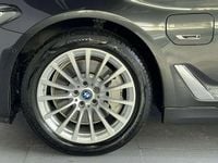 Gebraucht BMW 530e M Sport 184 PS (135 kW) 2021 Grau Kombi