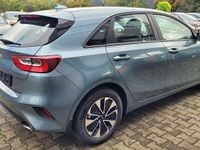 gebraucht Kia Ceed SPIN 1.5 *Shzg*Lhzg*PDC*Cam*16Zoll*Navi