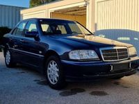 gebraucht Mercedes C220 C 220Elegance CDI Aut|Blau/Blau|Liebhaberfahrzeug