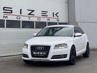 Gebraucht Audi A3 Comfort 105 PS (77 kW) 2011 Weiß Kleinwagen