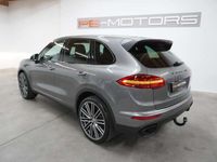 gebraucht Porsche Cayenne II 3,0 Aut Facelift Diesel Platinum 22" Kamera AHK