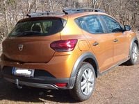 Gebraucht Dacia Sandero Essentiel 91 PS (66 kW) 2021 Orange Limousine