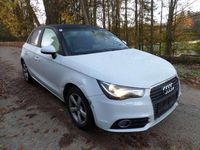 gebraucht Audi A1 Sportback A1 1,4 TFSI S-Line Sportsitze Xenon Streifer re