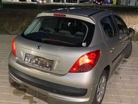 gebraucht Peugeot 207 Premium 14