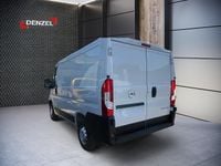 Gebraucht Opel Movano 120 PS (88 kW) 2024 Icy weiß Van