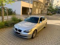 Gebraucht BMW 520 163 PS (119 kW) 2008 Silber Limousine