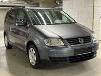 gebraucht VW Touran Trendline 1,9 TDI DSG