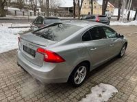 gebraucht Volvo S60 D2 R-Design Business *NAVI*XENON*SZH*TOP ZUSTAND*