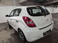 Gebraucht Hyundai i20 Life 77 PS (56 kW) 2012 Kleinwagen