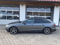 Gebraucht Audi A4 S-Line 163 PS (119 kW) 2022 Grau Kombi