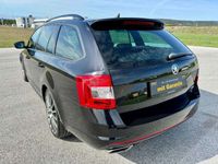 gebraucht Skoda Octavia Combi RS 2,0 TDI Green tec DSG *NAVI