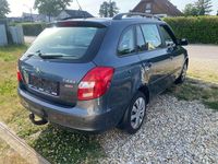 gebraucht Skoda Fabia Combi Ambiente 1,6 TDI CR DPF