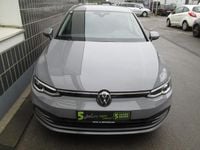 Gebraucht VW Golf VIII Life 110 PS (80 kW) 2024 Grau Limousine