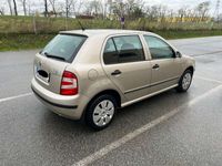 gebraucht Skoda Fabia Combi Classic 1,4 16V