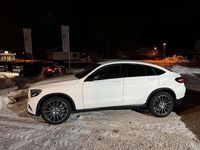 Gebraucht Mercedes GLC220 AMG line 170 PS (125 kW) 2019 Weiß Coupé