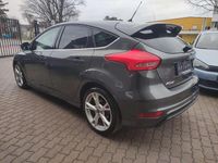 Gebraucht Ford Focus Titanium 150 PS (110 kW) 2015 Grau Limousine