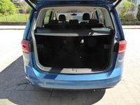 gebraucht VW Touran 1,6 TDI DSG *NAVI*ACC*SHZ*