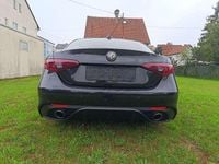 Gebraucht Alfa Romeo Giulia Veloce 209 PS (153 kW) 2017 Schwarz Limousine