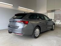 gebraucht Skoda Octavia Combi Essence AHK+Sitzheizung+App Connect