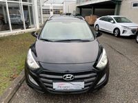 gebraucht Hyundai i30 i3016 CW PREMIUM