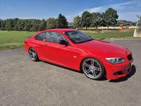 Gebraucht BMW 335 306 PS (225 kW) 2011 Rot Coupé