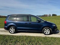 Gebraucht VW Sharan 140 PS (102 kW) 2014 Blau Van / Kleinbus