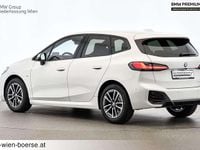 Gebraucht BMW 218 Active Tourer Efficient Dynamics 150 PS (110 kW) 2024 Weiß Van / Kleinbus