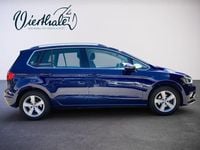 Gebraucht VW Golf VII Highline 110 PS (80 kW) 2017 Mittelblau  metallic Limousine