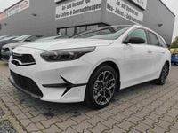 Neu Kia Ceed Sportswagon 140 PS (102 kW) 2025 Weiß Kombi