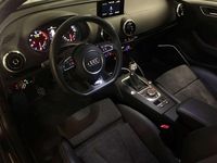 gebraucht Audi A3 S line B&O Alcantara / Leder 18" Rotor