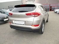 gebraucht Hyundai Tucson 17 CRDi 2 WD DCT Go